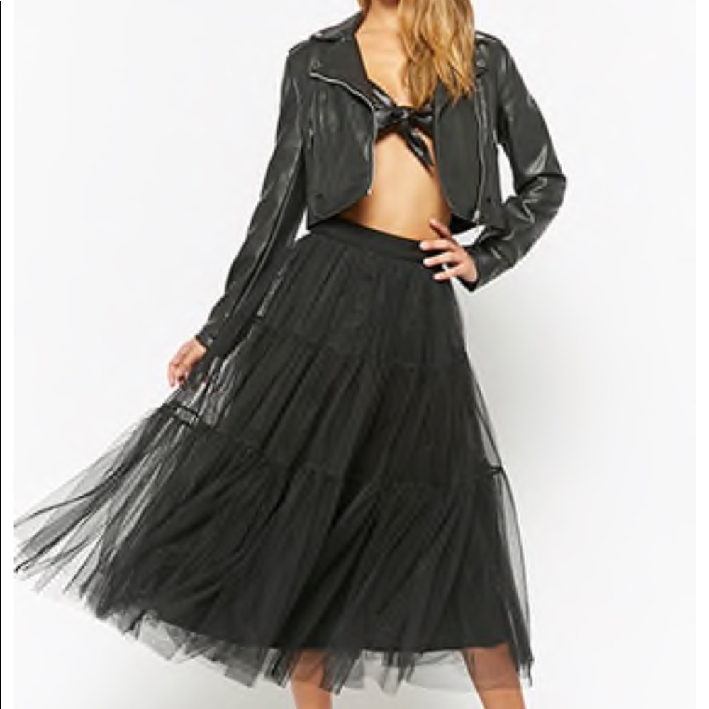 Forever21 black tulle skirt